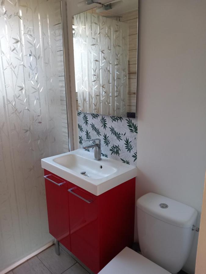 Petit En Bois Chalet *